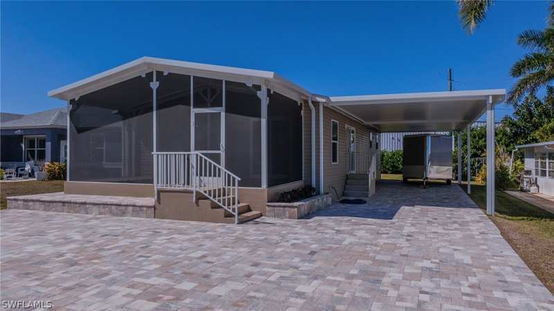3 bedroom ManufacturedHome at 16050 Tierra Plz, Mobilehaven Estates Unrec, Fort Myers — photo 1