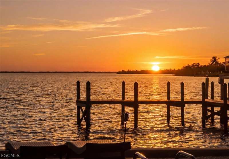 3 bedroom SingleFamilyResidence at 15153 Captiva Dr, Frowes, Captiva — photo 1