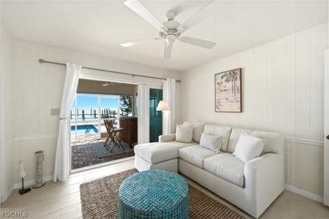 15153 Captiva Dr, Captiva FL - photo 21 of 38