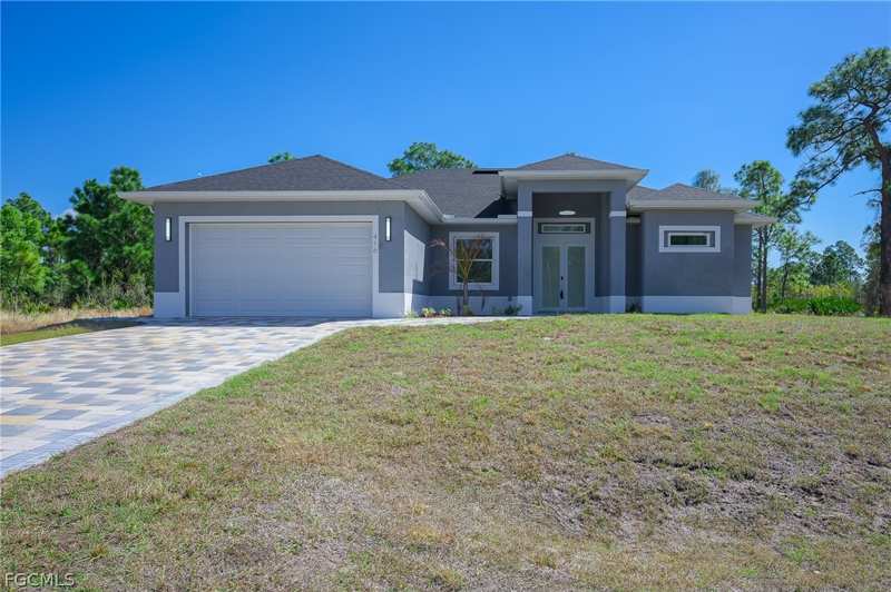 3 bedroom SingleFamilyResidence at 416 Abbott Ave, Lehigh Acres, Lehigh Acres — photo 1