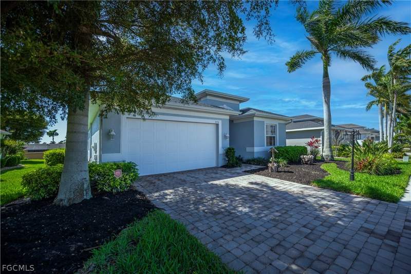 4 bedroom SingleFamilyResidence at 223 Destiny Cir, Celebration Cape, Cape Coral — photo 4
