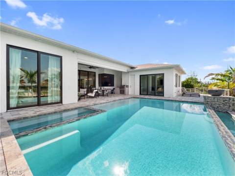 1021 Lucerne Ave, Cape Coral FL - photo 16 of 50