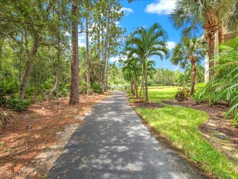 10550 Amiata Way 303, Fort Myers FL - photo 17 of 34
