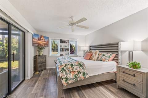 1529 Oyster Catcher Pt 1529, Naples FL - photo 12 of 22