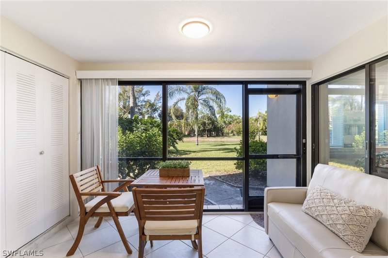 2 bedroom Condominium at 1529 Oyster Catcher Pt 1529, Naples Bath And Tennis Club, Naples — photo 4