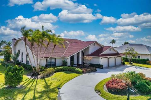 6896 Erin Marie Ct, Fort Myers FL - photo 8 of 49