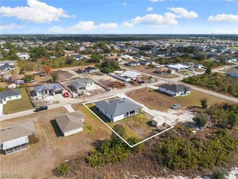 2605 30th St SW, Lehigh Acres FL - photo 10 of 11