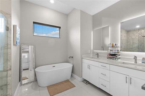 2605 30th St SW, Lehigh Acres FL - photo 6 of 11