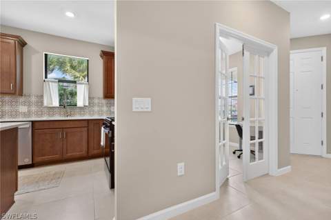 20548 Pebble Glen Dr, Estero FL - photo 6 of 49