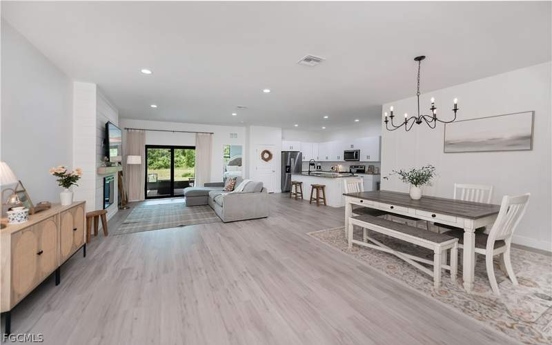 3 bedroom SingleFamilyResidence at 3037 harvard Cir, Port Labelle, Labelle — photo 3