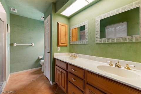 25151 Fairway Dunes Ct, Bonita Springs FL - photo 19 of 33
