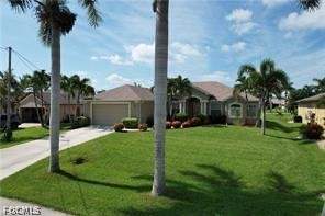 3 bedroom SingleFamilyResidence at 2216 SW 43rd Ln, Cape Coral, Cape Coral — photo 3