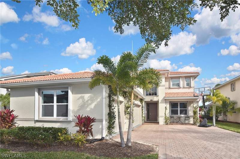 4 bedroom SingleFamilyResidence at 11589 Plantation Preserve Cir S, Plantation Preserve, Fort Myers — photo 2