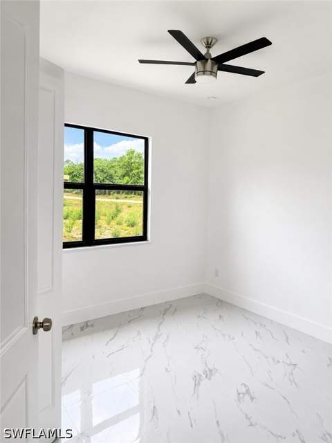 811 Dartmouth Ct, Lehigh Acres FL - photo 11 of 32