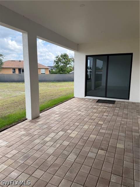 811 Dartmouth Ct, Lehigh Acres FL - photo 22 of 32