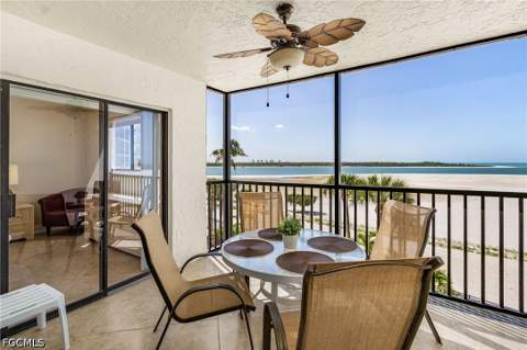 8350 Estero Blvd 322, Fort Myers Beach FL - photo 16 of 33