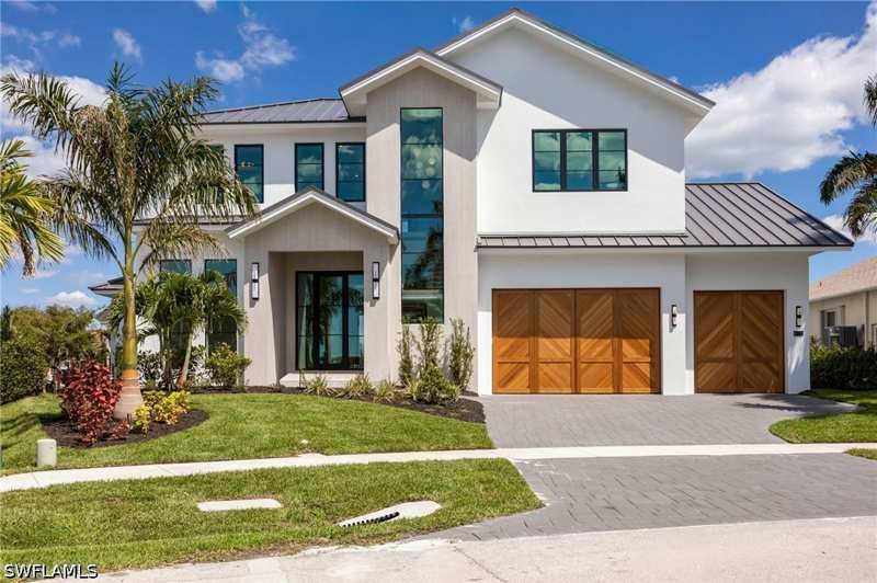 4 bedroom SingleFamilyResidence at 812 Milan Ct, Marco Island, Marco Island — photo 1