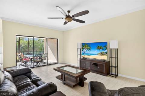 16540 Heron Coach Way 402, Fort Myers FL - photo 12 of 27