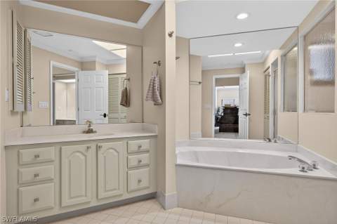 16540 Heron Coach Way 402, Fort Myers FL - photo 17 of 27