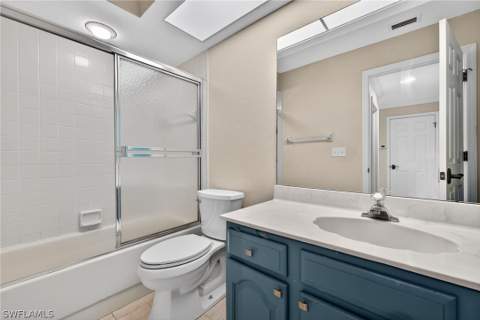 16540 Heron Coach Way 402, Fort Myers FL - photo 19 of 27