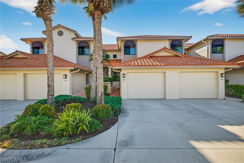 2 bedroom Condominium at 16540 Heron Coach Way 402, Heron Coach Houses, Fort Myers — photo 4