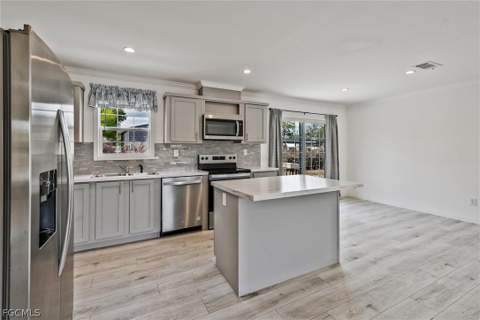 1770 Tucker Ln, North Fort Myers FL - photo 15 of 40