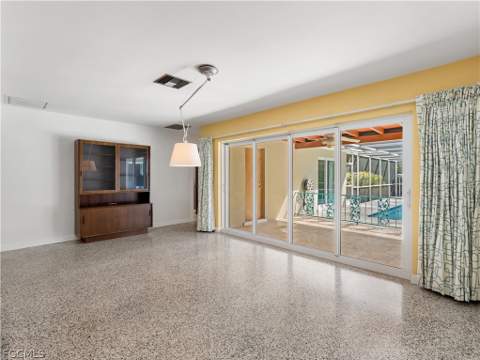 3517 Stuart Ct, Fort Myers FL - photo 11 of 36
