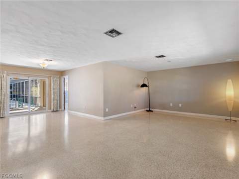 3517 Stuart Ct, Fort Myers FL - photo 12 of 36