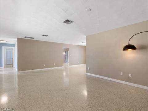 3517 Stuart Ct, Fort Myers FL - photo 17 of 36