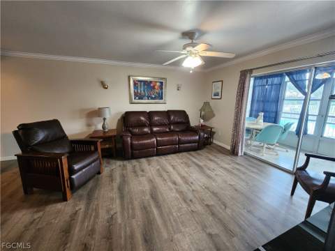 1220 SE 40th St 6, Cape Coral FL - photo 12 of 35