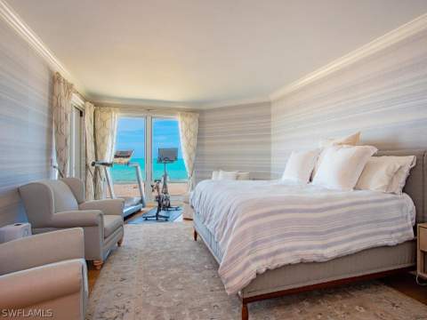 9811 Gulf Shore Dr 101, Naples FL - photo 12 of 34