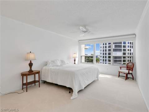 4251 Gulf Shore Blvd N 6C, Naples FL - photo 13 of 35