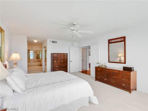 4251 Gulf Shore Blvd N 6C, Naples FL - photo 20 of 35