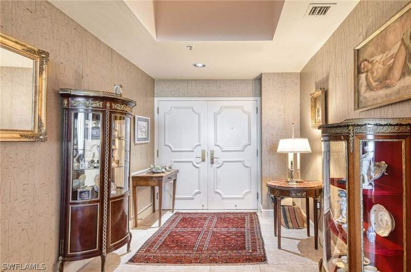 3 bedroom Condominium at 6825 Grenadier Blvd Ph1, St Pierre, Naples — photo 3