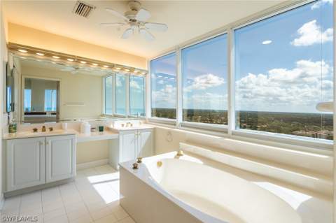 6825 Grenadier Blvd Ph1, Naples FL - photo 7 of 17