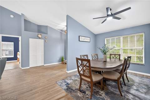 390 Saint Andrews Blvd, Naples FL - photo 10 of 42