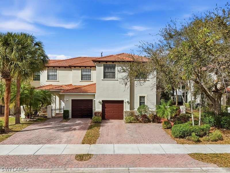4 bedroom Townhouse at 7576 Bristol Cir, Bristol Pines, Naples — photo 1