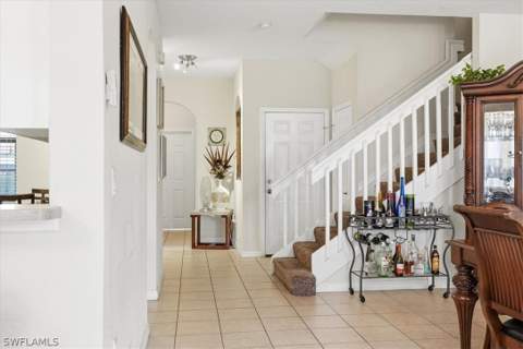 7576 Bristol Cir, Naples FL - photo 13 of 34