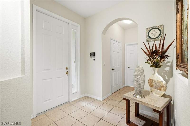 4 bedroom Townhouse at 7576 Bristol Cir, Bristol Pines, Naples — photo 3