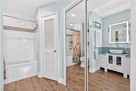177 Forest Lakes Blvd 104, Naples FL - photo 17 of 33
