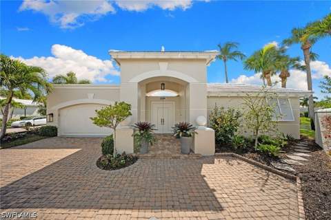 7963 Grand Bay Dr 11, Naples FL - photo 20 of 38