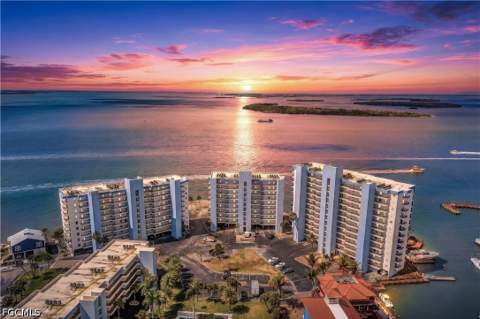 15021 Punta Rassa Rd 903, Fort Myers FL - photo 23 of 35