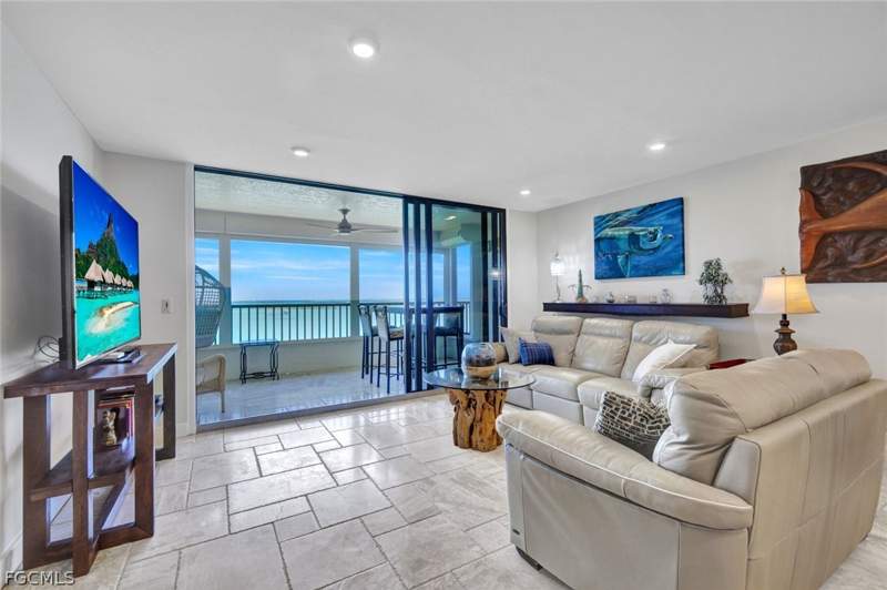 2 bedroom Condominium at 15021 Punta Rassa Rd 903, Punta Rassa, Fort Myers — photo 5