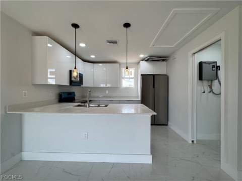 3015 4th St SW, Lehigh Acres FL - photo 11 of 34