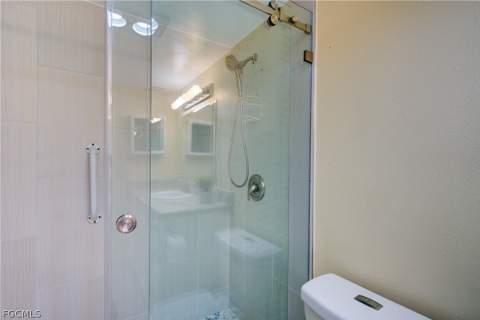 402 SE 42nd Ter 3, Cape Coral FL - photo 11 of 27