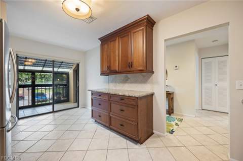 15448 Admiralty Cir 9, North Fort Myers FL - photo 13 of 40