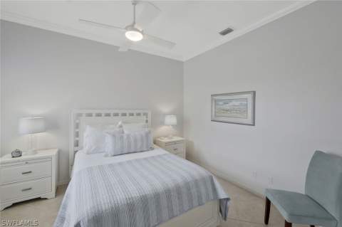 5095 Yacht Harbor Dr 203, Naples FL - photo 16 of 36