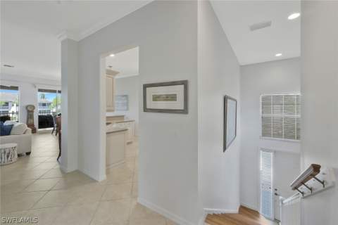 5095 Yacht Harbor Dr 203, Naples FL - photo 19 of 36