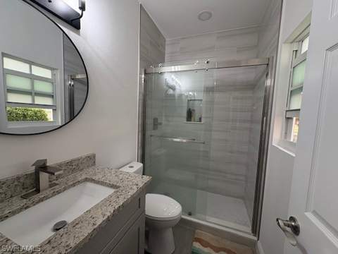 6101 Lake Front Dr, Fort Myers FL - photo 10 of 25