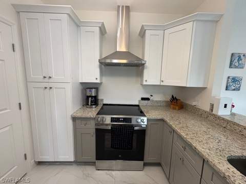 6101 Lake Front Dr, Fort Myers FL - photo 7 of 25